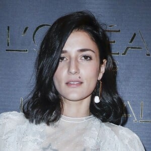 Eleonora Carisi - Photocall - Soirée "Gold Obsession" de L'Oréal à la Monnaie de Paris lors de la Fashion Week de Paris, le 2 octobre 2016.