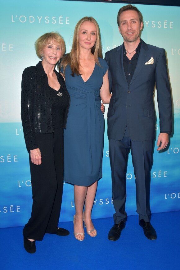 Jan Cousteau et ses enfants Alexandra et Philippe Cousteau - Avant-première du film "L'Odyssée" au cinéma UGC Normandie à Paris, le 3 octobre 2016. © Giancarlo Gorassini/Bestimage