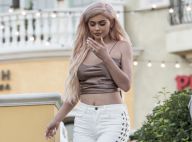 Kylie Jenner : Bombe enjouée et lookée pour une sortie avec Tyga et son fils