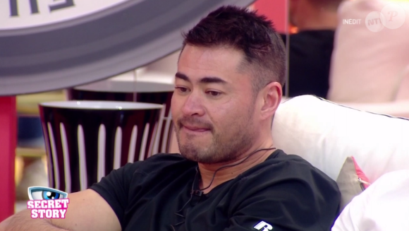 "Secret Story 10" sur NT1. Le 12 octobre 2016.