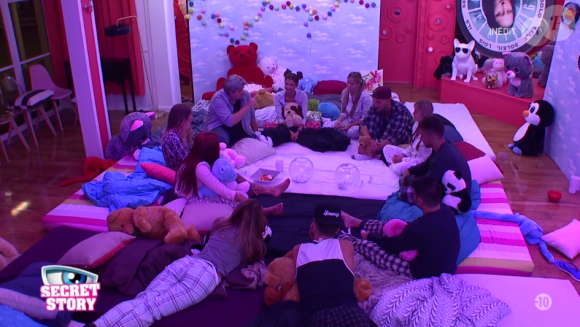 "Secret Story 10" sur NT1. Le 12 octobre 2016.
