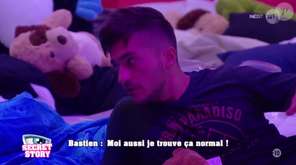 "Secret Story 10" sur NT1. Le 12 octobre 2016.