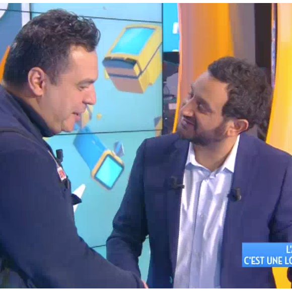 Cyril Hanouna perd une dent en direct lors de ses "35 Heures de live". Le 13 octobre 2016 sur C8.