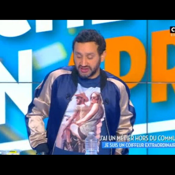 Cyril Hanouna cherche sa dent, dans "Touche pas à mon aprem", vendredi 14 octobre, sur C8