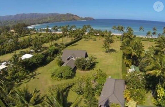 Julia Roberts a mis en vente sa demeure de l'île d'Hawaï pour la somme de 30 millions de dollars. Elle l'a vendu pour 19,5 millions.