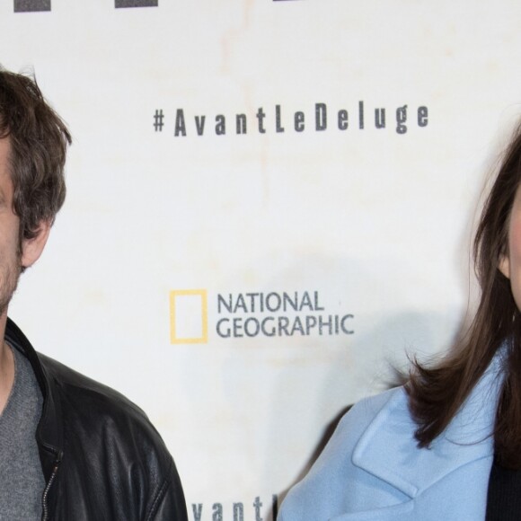 Marion Cotillard, enceinte, et son compagnon Guillaume Canet - Avant première du documentaire "Before the flood" au théâtre du Châtelet à Paris le 17 octobre 2016. © Cyril Moreau/Bestimage