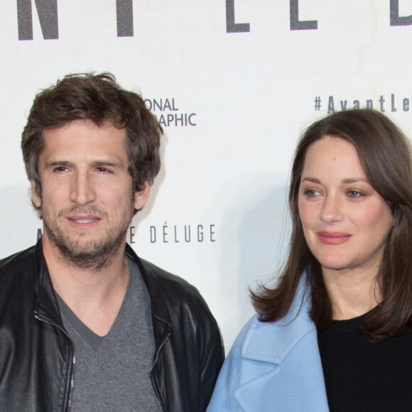 Marion Cotillard, enceinte, et son compagnon Guillaume Canet - Avant première du documentaire "Before the flood" au théâtre du Châtelet à Paris le 17 octobre 2016. © Cyril Moreau/Bestimage