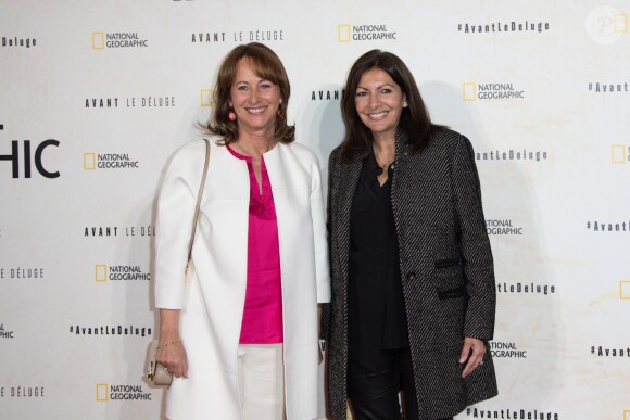 Ségolène Royal et Anne Hidalgo - Avant première du documentaire "Before the flood" au théâtre du Châtelet à Paris le 17 octobre 2016. © Cyril Moreau/Bestimage