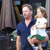 Exclusif - Ian Ziering fait du shopping avec sa fille Penna Ziering à The Grove à Hollywood, le 10 octobre 2016