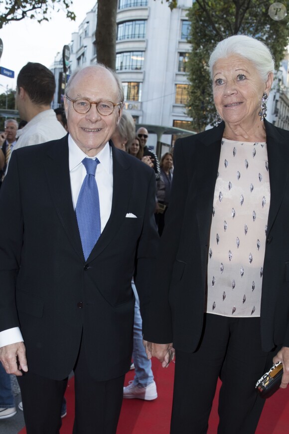 Alain Pompidou et sa femme Nicole lors de l'avant-première du film Cézanne et moi pour la Fondation Pompidou au cinéma UGC Normandie à Paris le 20 septembre 2016. © Olivier Borde/Bestimage