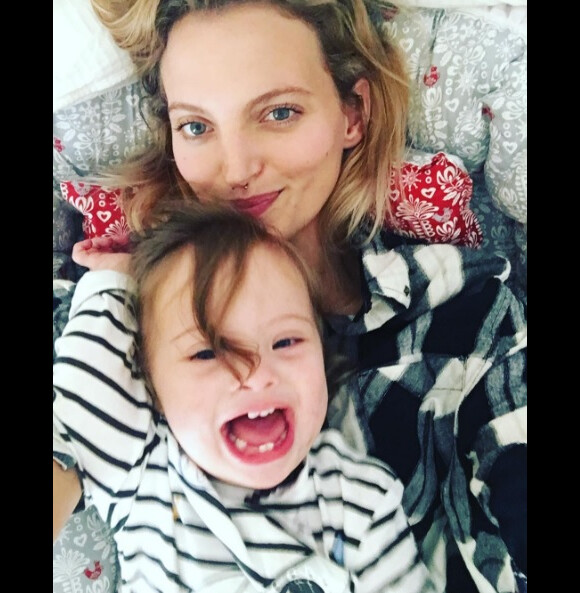 Amanda Booth et son fils Micah (Instagram).