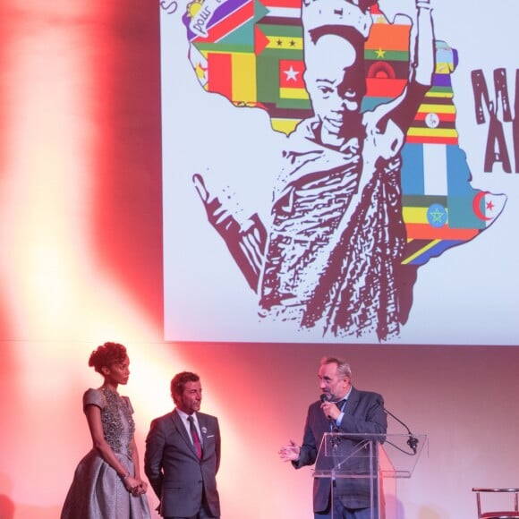 Exclusif -Sonia Rolland, Bernard Montiel, Antoine Duléry - Soirée des 15 ans de l'association "Maïsha Africa" de Sonia Rolland au Pavillon Cambon à Paris le 19 septembre 2016. © Veeren-Moreau/Bestimage