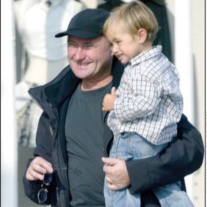 Phil Collins et son fils à Sunset Strip, le 29 octobre 2003