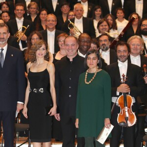 Le roi Felipe VI et la reine Letizia d'Espagne assistaient le 20 octobre 2016 au concert précédant la remise des Prix Princesse des Asturies, à Oviedo.