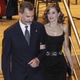 Le roi Felipe VI et son épouse la reine Letizia d'Espagne assistaient le 20 octobre 2016 au concert précédant la remise des Prix Princesse des Asturies, à Oviedo.