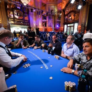 Exclusif - Le chanteur Garou participe au tournoi de poker Monte-carlo One Drop Extravaganza au casino de Monte-Carlo, ce tournoi caritatif donné au profit de la fondation One Drop de Guy Laliberté est réservé seulement aux riches amateurs capable de miser 1 million d'euros à Monaco le 14 octobre 2016.