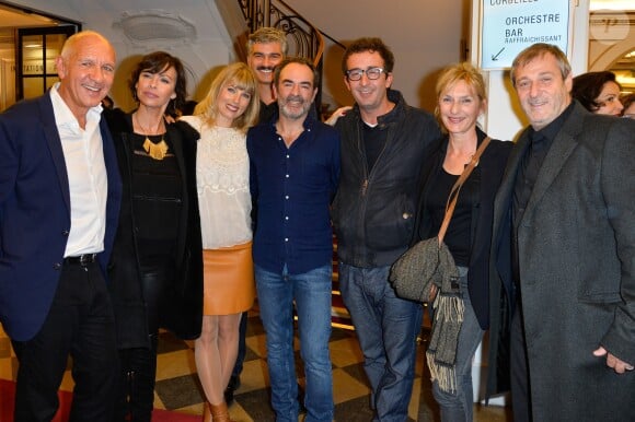 Semi-exclusif - Dominique Bergin, Mathilda May, Mélanie Page, Francois Vincentelli, Cyrille Eldin, Sophie Mounicot, guest - Générale de la pièce "L'heureux élu", une comédie de Eric Assous au Théâtre de la Madeleine à Paris le 24 octobre 2016. © Coadic Guirec/Bestimage