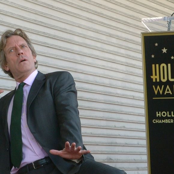 Hugh Laurie honoré sur le Walk Of Fame, à Los Angeles, le 25 octobre 2016.