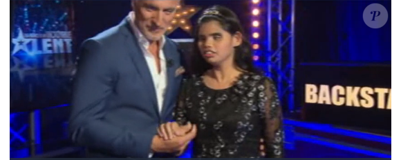 Aliènette bouleverse le jury -"Incroyable Talent 2016" sur M6. Le 1er novembre 2016.