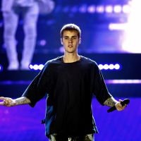 Justin Bieber explique pourquoi il a jeté son micro sur scène à Manchester