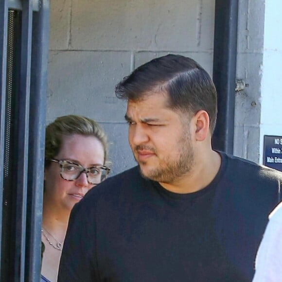 Exclusif - Blac Chyna enceinte et son fiancé Rob Kardashian à la sortie d'un studio d’enregistrement à Los Angeles, le 7 juillet 2016