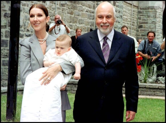 Baptême de René-Charles, le fils de René Angélil et Céline Dion, à Montréal, le 25 juillet 2001.