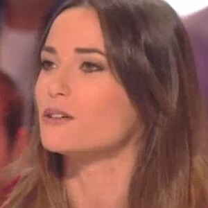 Capucine Anav dans "Il en pense quoi Camille ?", jeudi 3 novembre 2016, sur C8