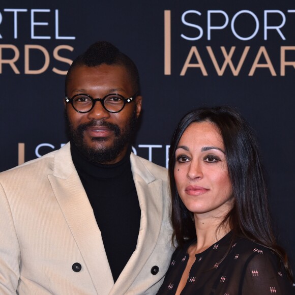 Djibril Cissé et sa compagne Marie-Cécile Lenzini à la cérémonie des Sportel Awards organisée à Monaco, le 25 octobre 2016.
