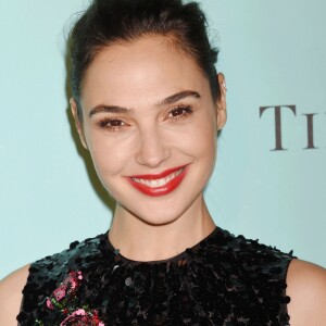 Gal Gadot à la soirée de réouverture de la boutique Tiffany & Co. à Beverly Hills le 13 octobre 2016