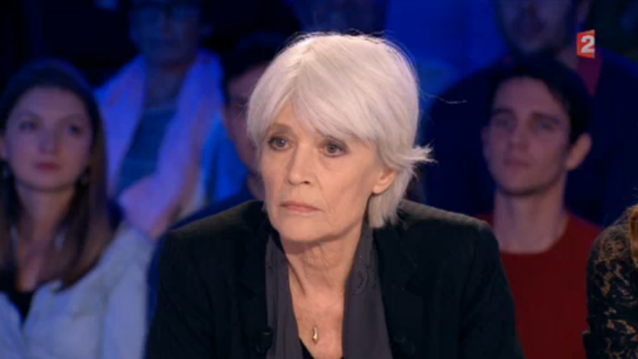Françoise Hardy clashée: Vanessa Burggraf qualifie son travail de "glauquissime"