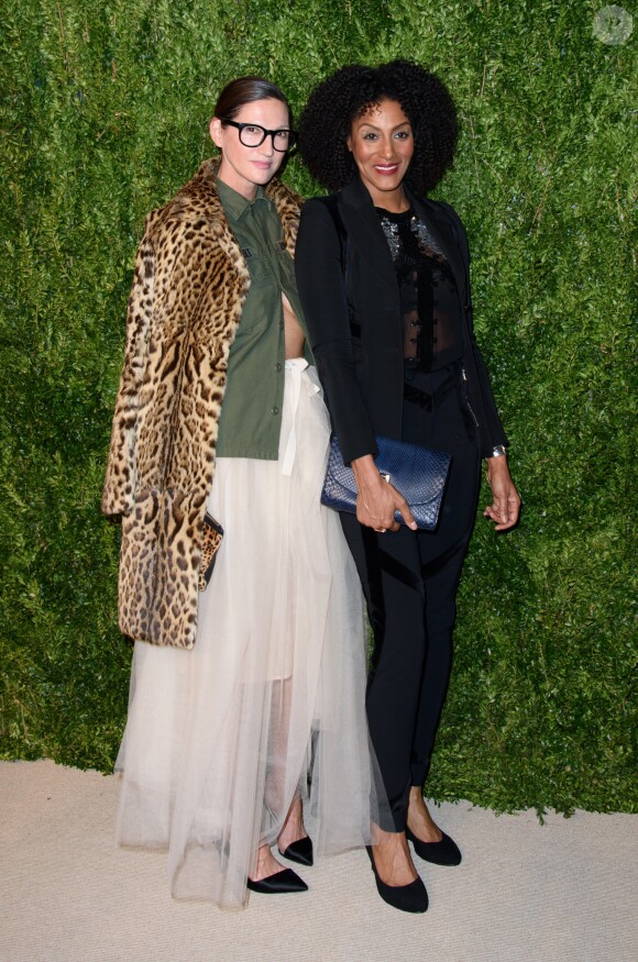 Jenna Lyons et Sarah Jones - Finale du 2016 CFDA/Vogue Fashion Fund aux Spring Studios. New York, le 7 novembre 2016.