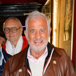 Charles Gérard, Jean-Paul Belmondo et Christian Brincourt à l'anniversaire de Louis-Michel Colla, qui fête ses 60 ans au théâtre de la Gaîté-Montparnasse, à Paris, le 8 novembre 2016.