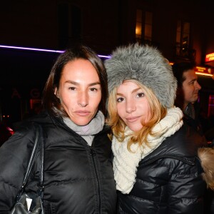 Vanessa Demouy et Lola Marois-Bigard à l'anniversaire de Louis-Michel Colla, qui fête ses 60 ans au théâtre de la Gaîté-Montparnasse, à Paris, le 8 novembre 2016.