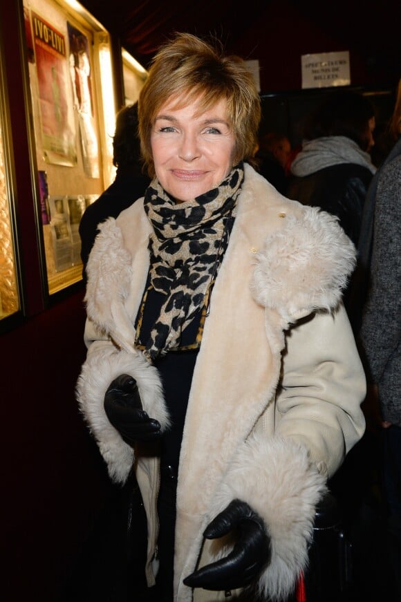 Véronique Jannot à l'anniversaire de Louis-Michel Colla, qui fête ses 60 ans au théâtre de la Gaîté-Montparnasse, à Paris, le 8 novembre 2016.