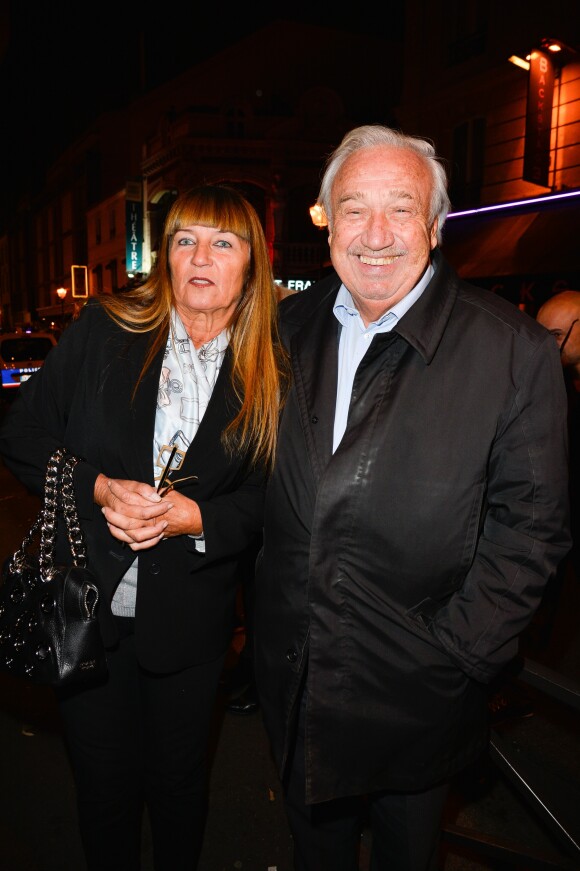 Marcel Campion et sa femme Linda à l'anniversaire de Louis-Michel Colla, qui fête ses 60 ans au théâtre de la Gaîté-Montparnasse, à Paris, le 8 novembre 2016.