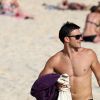 Scott Eastwood s'offre une virée à la plage de Bondi Beach, à Sydney, le 10 novembre 2016.