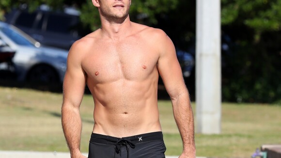 Scott Eastwood torride à Sydney, le tournage de Pacific Rim 2 a débuté