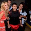 Paris Hilton rend visite aux enfants d'un hôpital à Mexico le 10 novembre 2016
