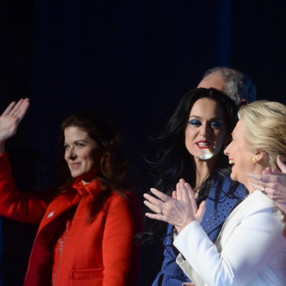 Katy Perry en concert pour la campagne de Hillary Clinton à Philadelphie le 5 novembre 2016.