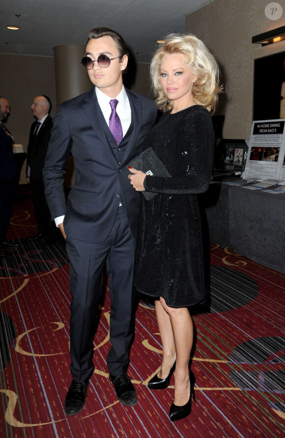 Brandon Thomas Lee et sa mère Pamela Anderson à la soirée du 4ème Gala annuel Champions Of Jewish Values International Awards New york, le 06 mai 2016