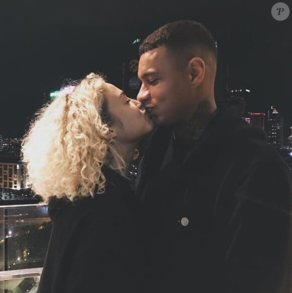 Photo : Photo de Rose Bertram et Gregory van der Wiel aux Maldives publiée  le 28 mai 2016. - Purepeople