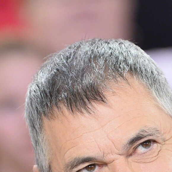 Jean-Marie Bigard - Enregistrement de l'émission "Vivement Dimanche" à Paris le 17 février 2016 et qui sera diffusée le 21 février 2016. Invités principaux Loïck et Stéphane Peyron © Coadic Guirec/Bestimage17/02/2016 - Paris