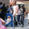 Exclusif - Kourtney Kardashian et Scott Disick se retrouvent le temps d'une après-midi au Studio Universal avec les enfants le 18 mars 2016.