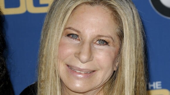Barbra Streisand et sa tenue osée des Oscars 1969 : "Je n'en avais aucune idée"