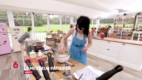 Chelsea dans Le Meilleur Pâtissier, image extraite de l'épisode 7 de la saison 5, diffusé le 23 novembre 2016.