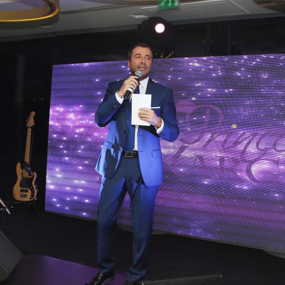 Exclusif - Bernard Montiel - Dîner de gala au profit de l'association "Princesse Margot", dont Muriel Hattab est la présidente et qui a été créée après le décès de sa fille, au Pavillon Royal à Paris. Le 14 Novembre 2016. © Denis Guignebourg / BestImage