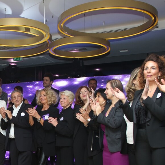 Exclusif - Les bénévoles de l'association - Dîner de gala au profit de l'association "Princesse Margot", dont Muriel Hattab est la présidente et qui a été créée après le décès de sa fille, au Pavillon Royal à Paris. Le 14 Novembre 2016. © Denis Guignebourg / BestImage