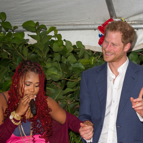 Le prince Harry lors d'une réception organisée par le premier ministre à Antigua, à l'occasion de son voyage officiel de 15 jours dans les Caraïbes. Le 21 novembre 2016  21 November 2016. Prince Harry attends an official function with the Prime Minister of Antigua, Gaston Browne, during his tour of the Caribbean21/11/2016 - 