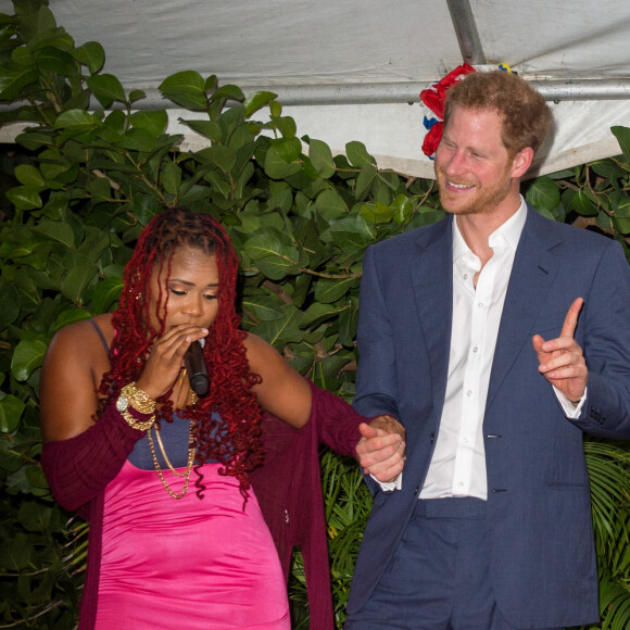 Le prince Harry lors d'une réception organisée par le premier ministre à Antigua, à l'occasion de son voyage officiel de 15 jours dans les Caraïbes. Le 21 novembre 2016  21 November 2016. Prince Harry attends an official function with the Prime Minister of Antigua, Gaston Browne, during his tour of the Caribbean21/11/2016 - 