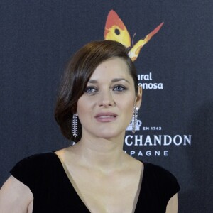 Marion Cotillard enceinte lors de la première de "Alliés" (Allied) au cinéma Callao à Madrid, Espagne, le 22 novembre 2016.
